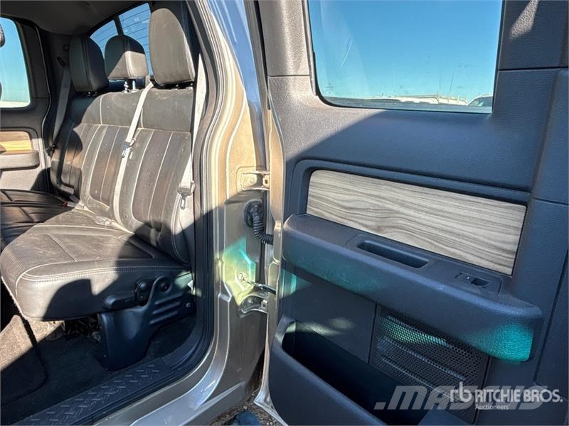 Ford F-150 Lariat 4x4 Extended Cab Pickup Други