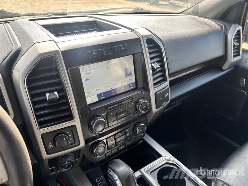 Ford F-150 Lariat 4x4 Crew Cab Pickup Прочие фургоны