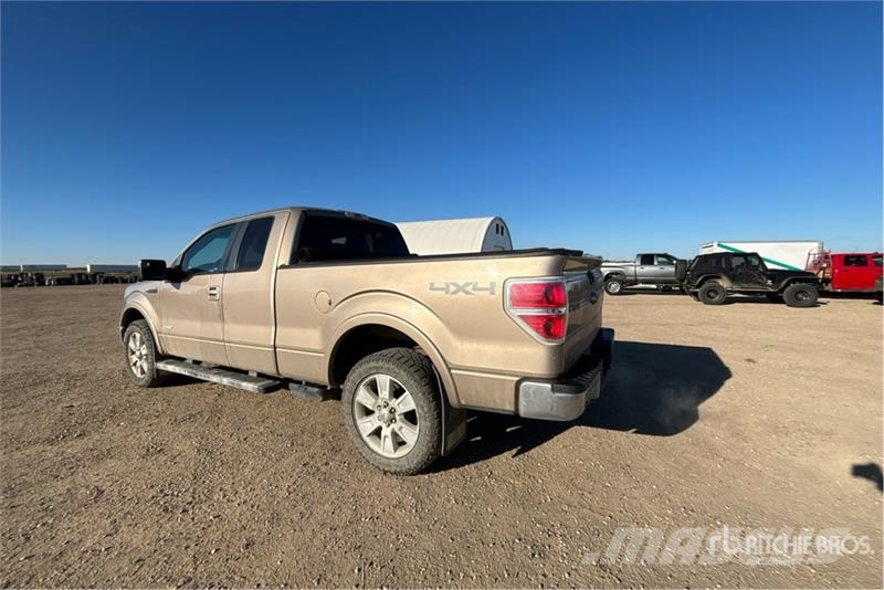 Ford F-150 Lariat 4x4 Extended Cab Pickup Други
