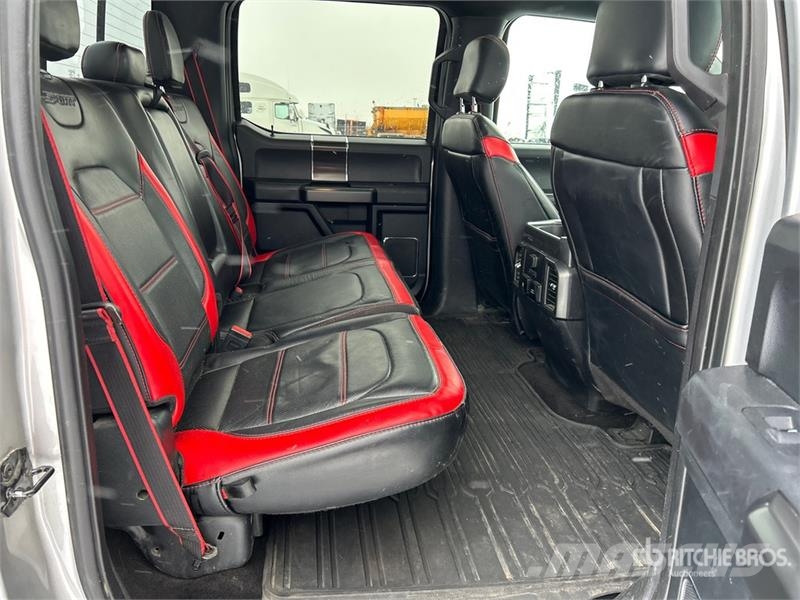 Ford F-150 Lariat 4x4 Crew Cab Pickup Other