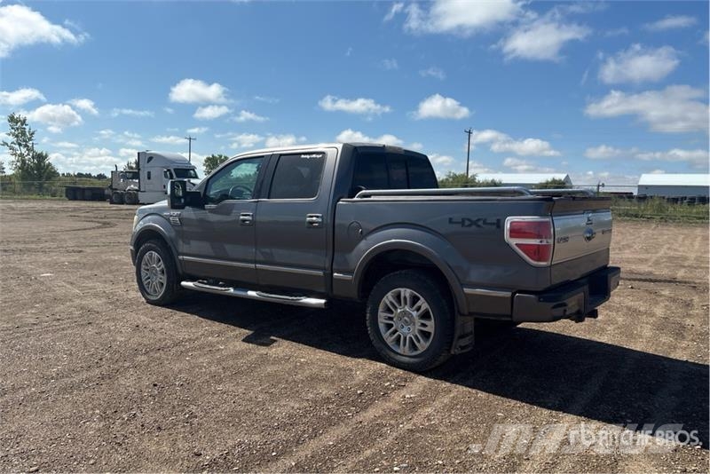 Ford F-150 Platinum 4x4 Crew Cab Pickup Other