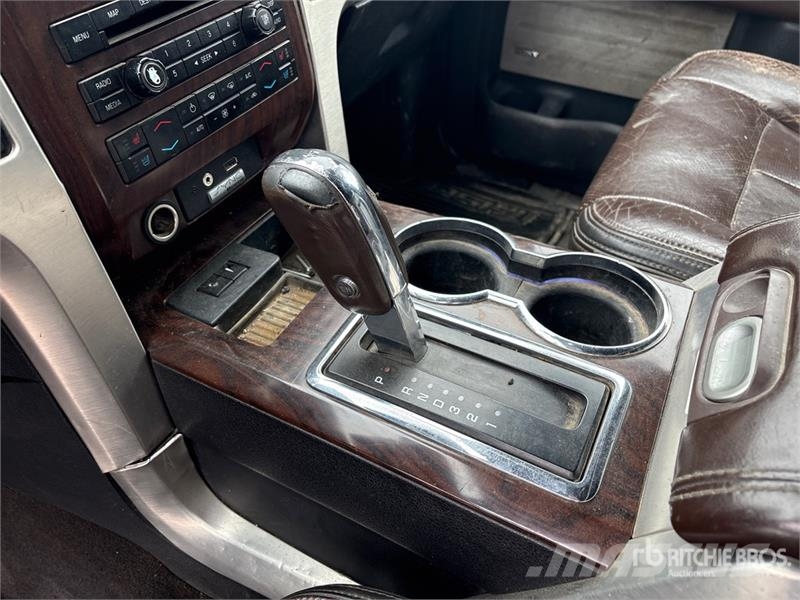 Ford F-150 Platinum 4x4 Crew Cab Pickup Other