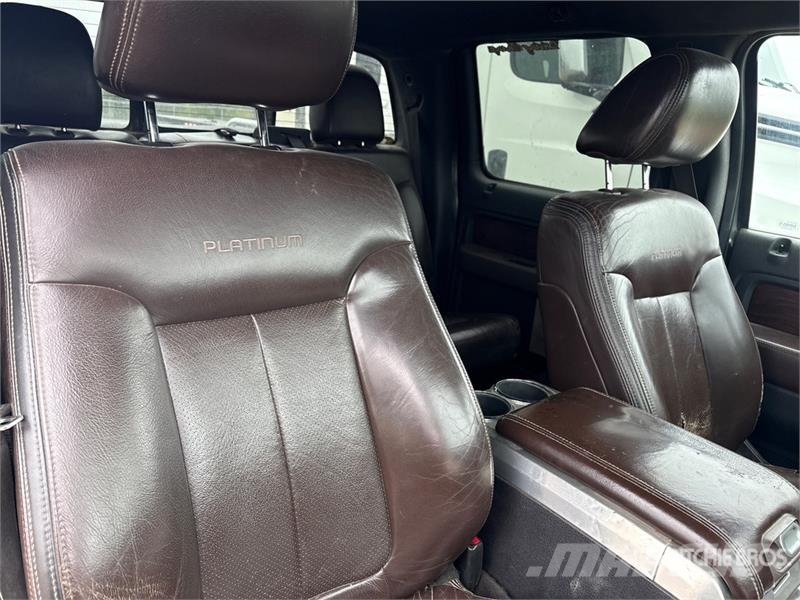 Ford F-150 Platinum 4x4 Crew Cab Pickup Other