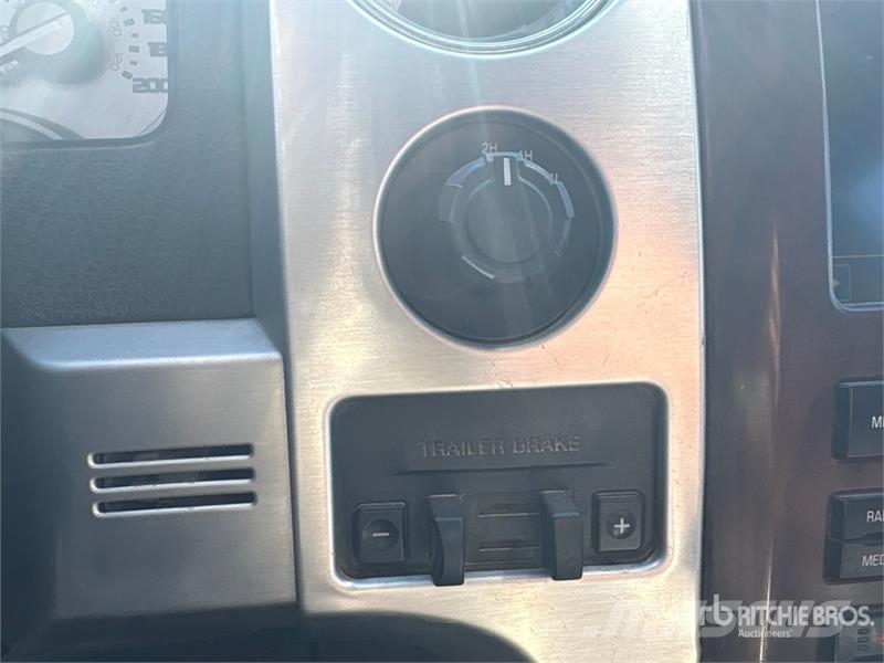 Ford F-150 Platinum 4x4 Crew Cab Pickup Other