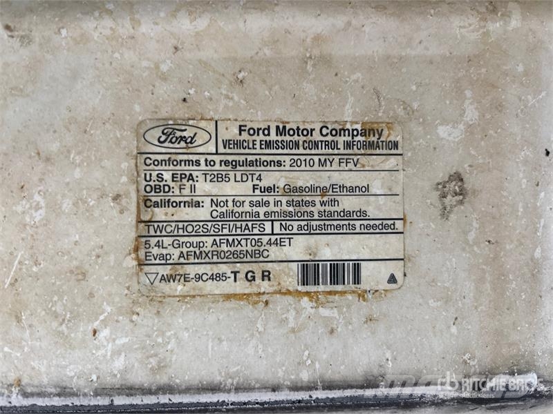Ford F-150 Platinum 4x4 Crew Cab Pickup Furgoni altro