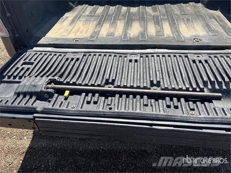 Ford F-150 Platinum 4x4 Crew Cab Pickup Other