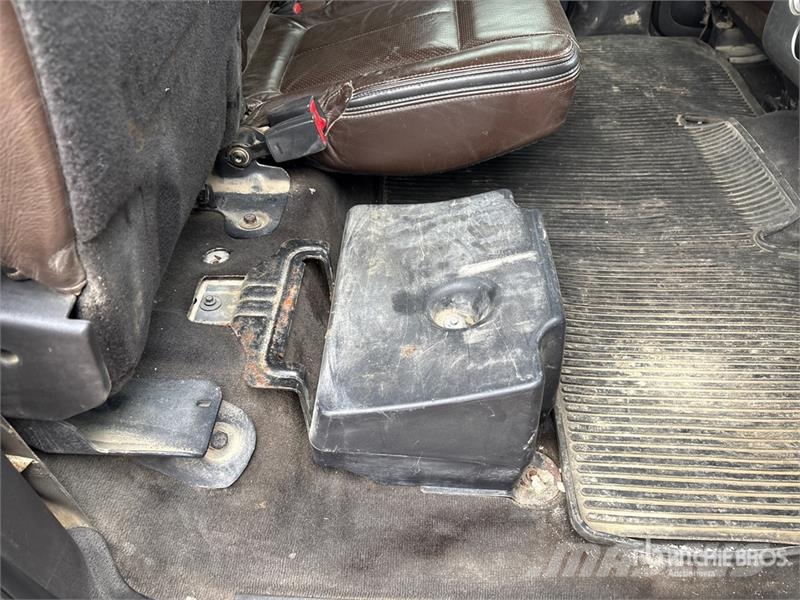 Ford F-150 Platinum 4x4 Crew Cab Pickup Other