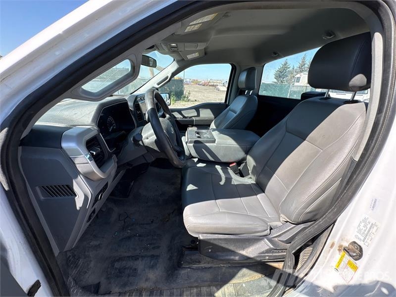 Ford F-150 XL 4x2 Pickup Otros