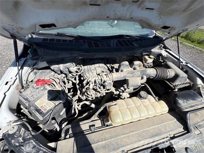 Ford F-150 XL 4x2 Pickup Otros
