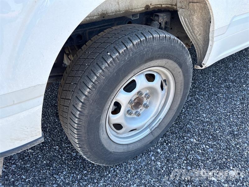 Ford F-150 XL 4x2 Pickup Otros