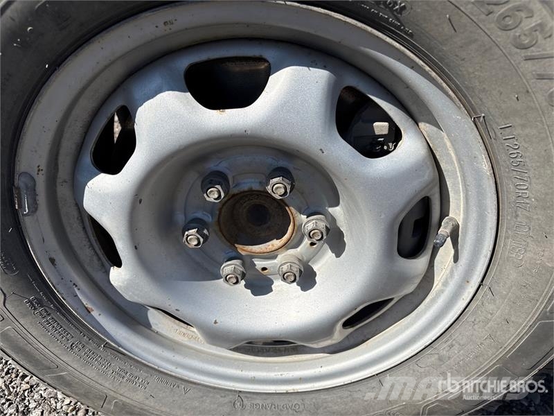 Ford F-150 XL 4x2 Pickup Otros