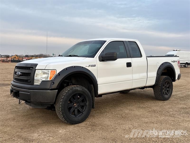Ford F-150 XL 4x4 Extended Cab Pickup Other