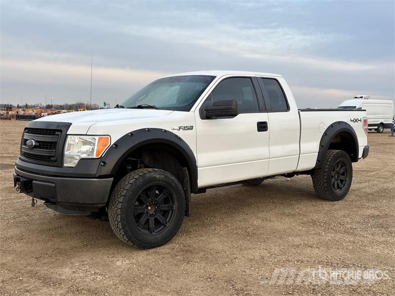 Ford F-150 XL 4x4 Extended Cab Pickup Other