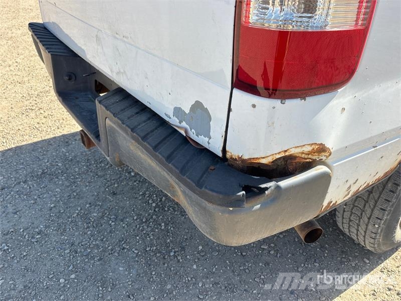 Ford F-150 XL 4x4 Pickup Інше