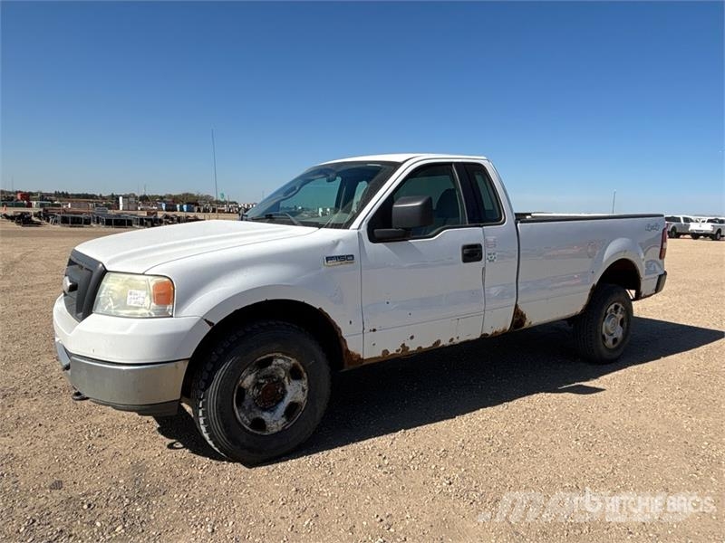 Ford F-150 XL 4x4 Pickup Інше
