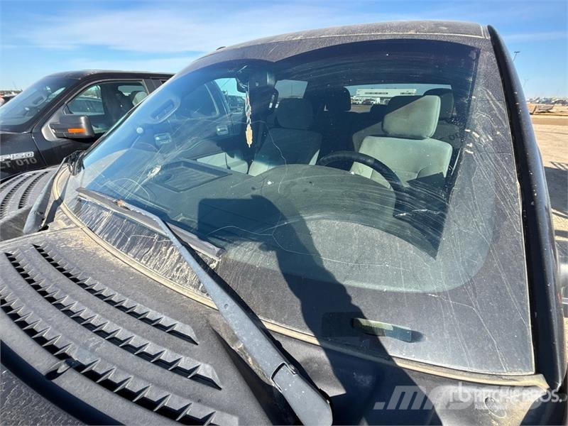 Ford F-150 XLT 4x4 Crew Cab Pickup Muu