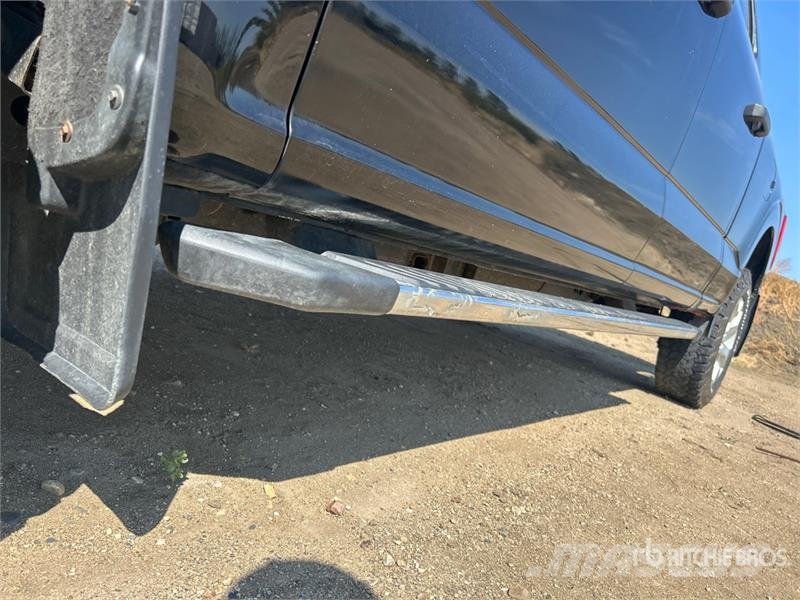 Ford F-150 XLT 4x4 Crew Cab Pickup Ostalo