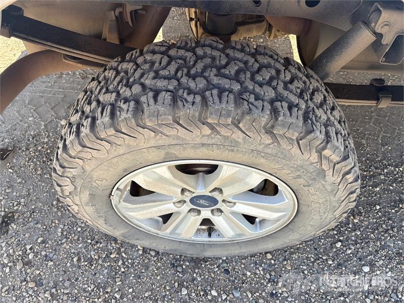 Ford F-150 XLT 4x4 Crew Cab Pickup Other