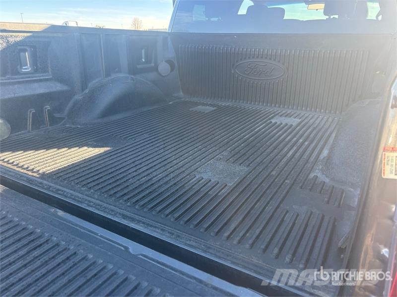 Ford F-150 XLT 4x4 Crew Cab Pickup Прочие фургоны