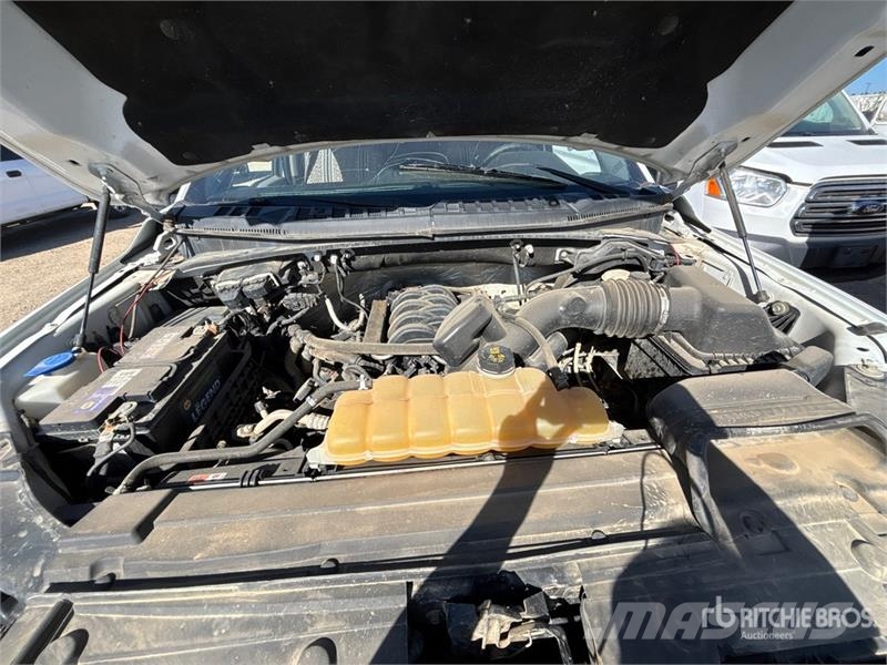 Ford F-150 XLT 4x4 Crew Cab Pickup Прочие фургоны