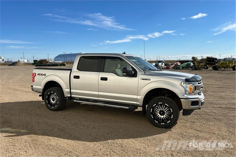 Ford F-150 XLT 4x4 Crew Cab Pickup Other