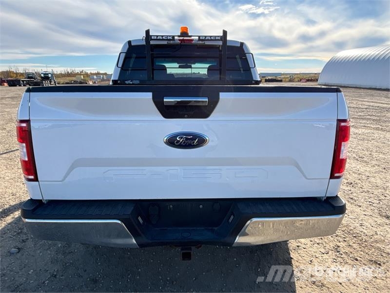 Ford F-150 XLT 4x4 Crew Cab Pickup Andere Transporter