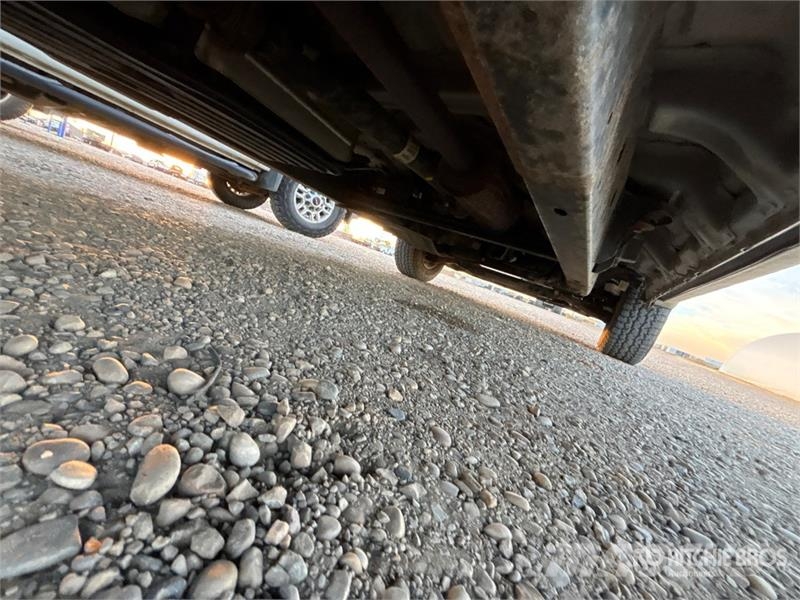 Ford F-150 XLT 4x4 Crew Cab Pickup Ostalo