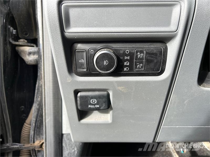 Ford F-150 XLT 4x4 Crew Cab Pickup Other