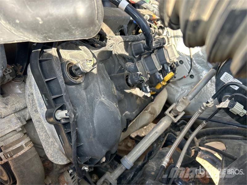 Ford F-150 XLT 4x4 Crew Cab Pickup Ostalo