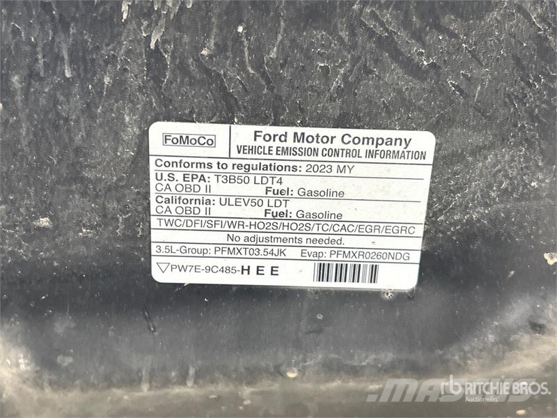 Ford F-150 XLT 4x4 Crew Cab Pickup Muu