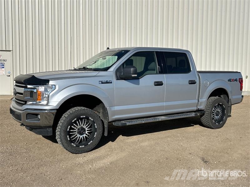Ford F-150 XLT 4x4 Crew Cab Pickup Drugi