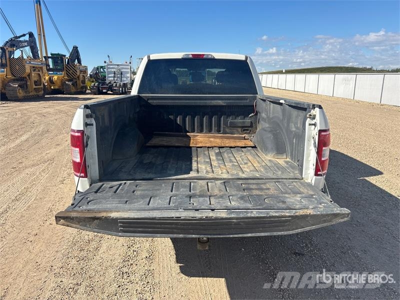 Ford F-150 XLT 4x4 Crew Cab Pickup Other
