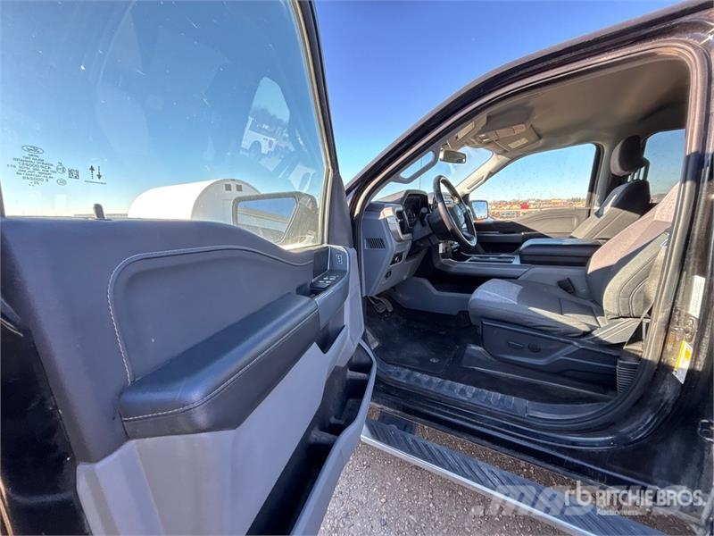 Ford F-150 XLT 4x4 Crew Cab Pickup Furgoni altro