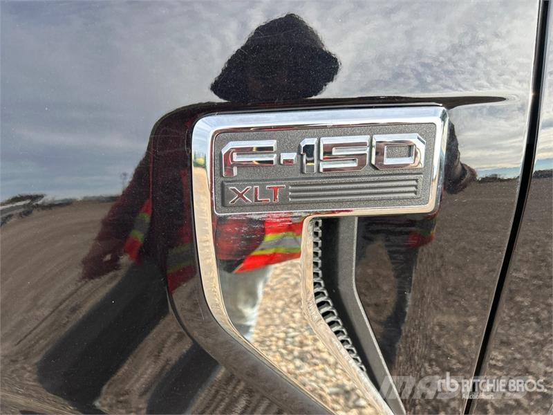 Ford F-150 XLT 4x4 Crew Cab Pickup Other