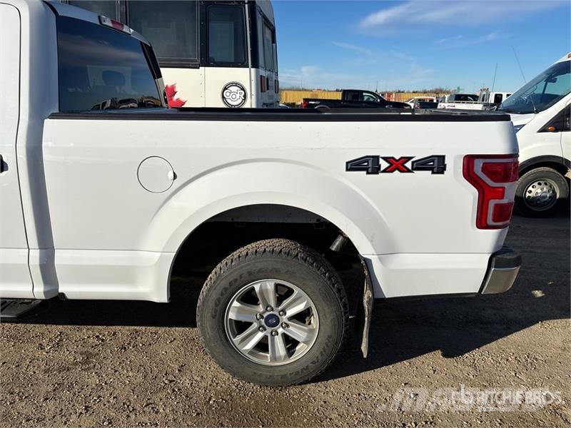 Ford F-150 XLT 4x4 Crew Cab Pickup 其他