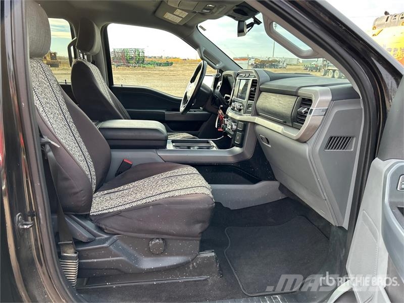 Ford F-150 XLT 4x4 Crew Cab Pickup Other