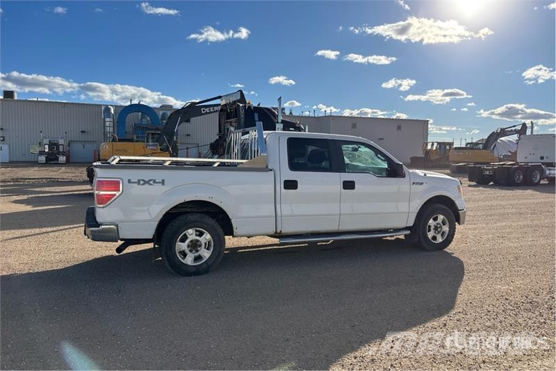 Ford F-150 XLT 4x4 Crew Cab Pickup Andre