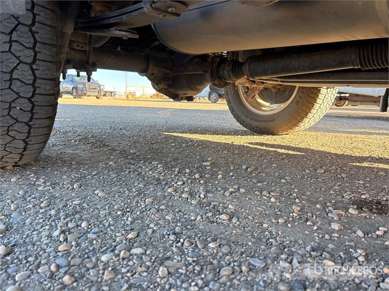 Ford F-150 XLT 4x4 Crew Cab Pickup Furgoni altro