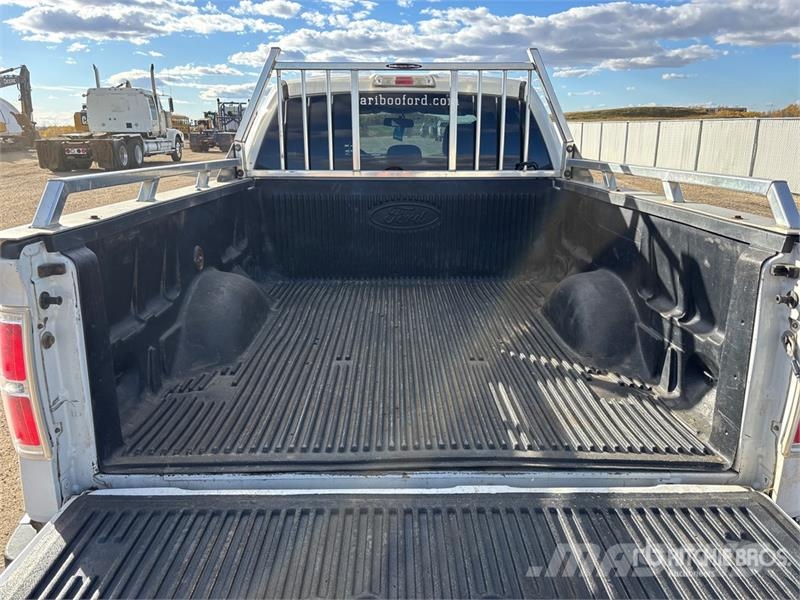 Ford F-150 XLT 4x4 Crew Cab Pickup Andre