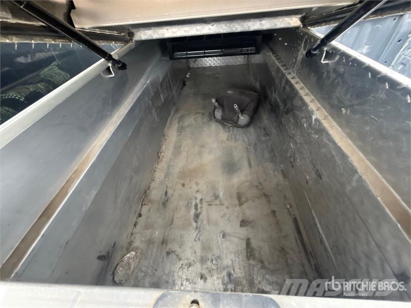 Ford F-150 XLT 4x4 Crew Cab Pickup Andere Transporter