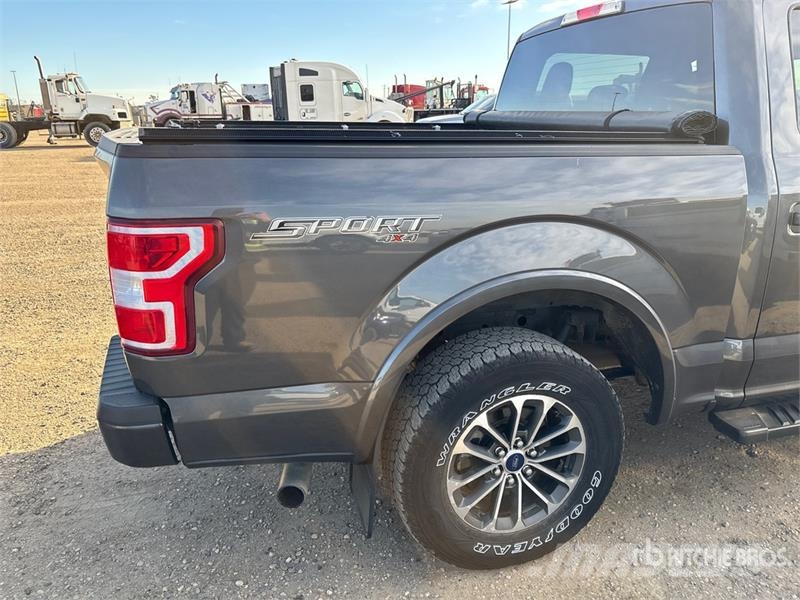 Ford F-150 XLT 4x4 Crew Cab Pickup Drugi