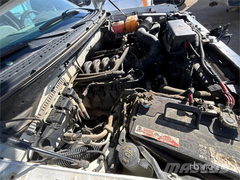 Ford F-150 XLT 4x4 Crew Cab Pickup Otras furgonetas