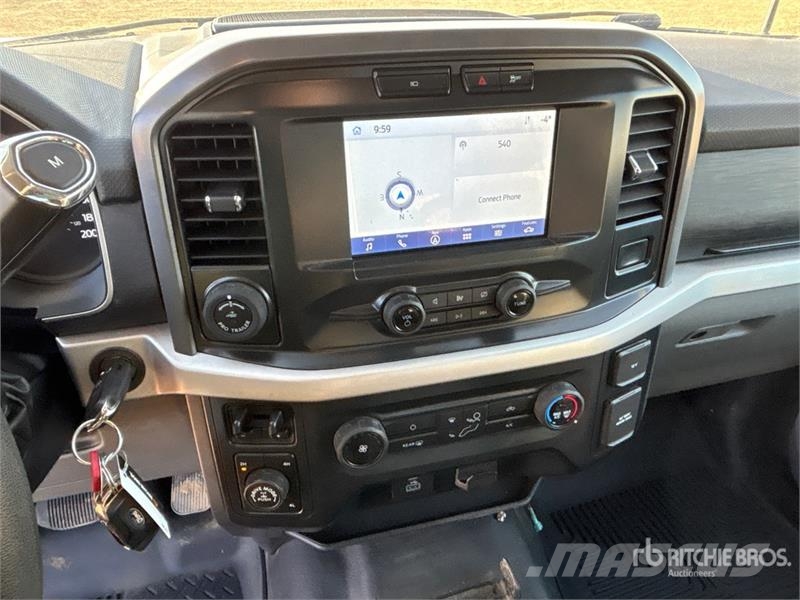 Ford F-150 XLT 4x4 Crew Cab Pickup Furgoni altro