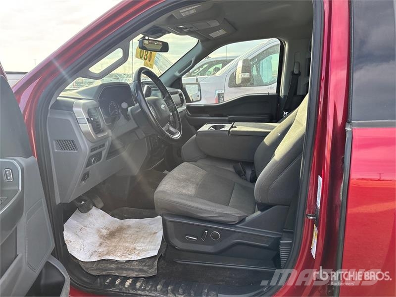 Ford F-150 XLT 4x4 Crew Cab Pickup Inne