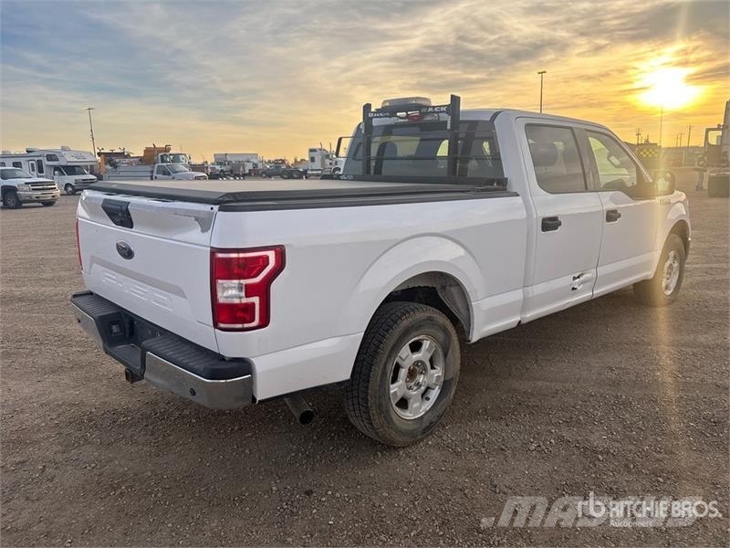 Ford F-150 XLT 4x4 Crew Cab Pickup 其他