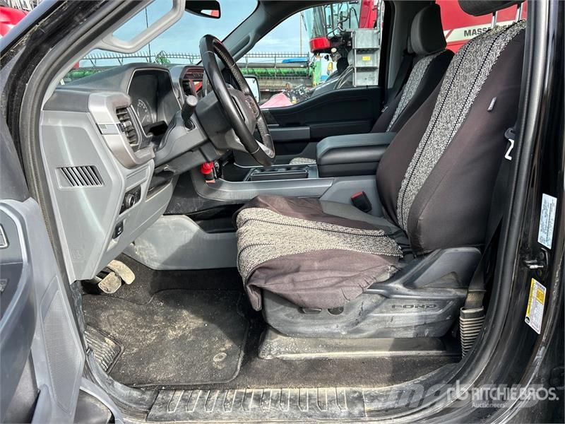 Ford F-150 XLT 4x4 Crew Cab Pickup Other
