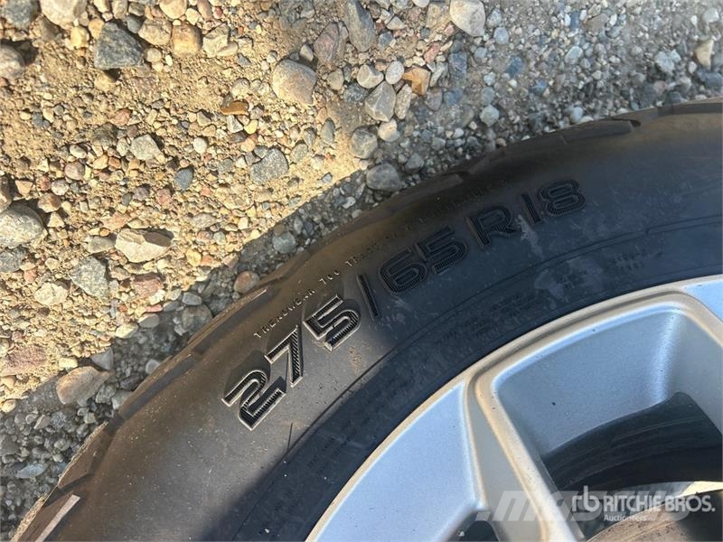 Ford F-150 XLT 4x4 Crew Cab Pickup Ostalo