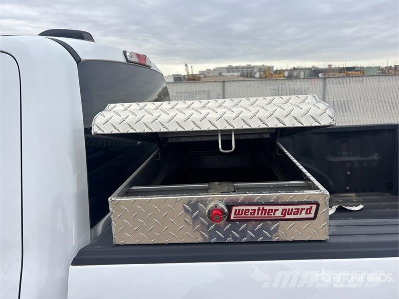Ford F-150 XLT 4x4 Crew Cab Pickup Andere Transporter