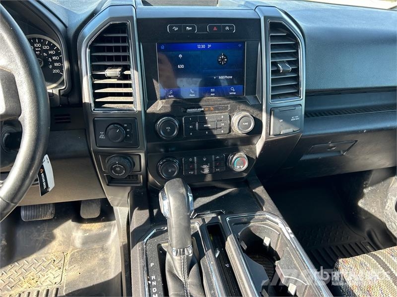 Ford F-150 XLT 4x4 Crew Cab Pickup Ostalo