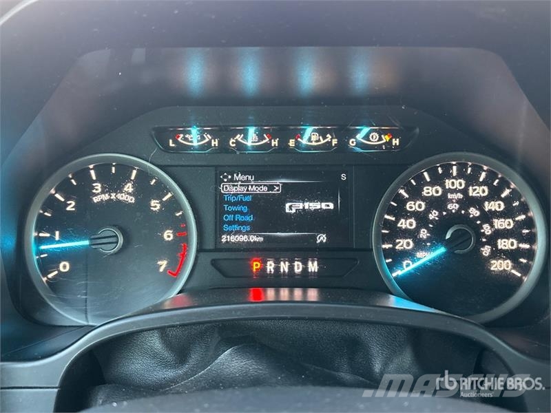 Ford F-150 XLT 4x4 Crew Cab Pickup Ostalo